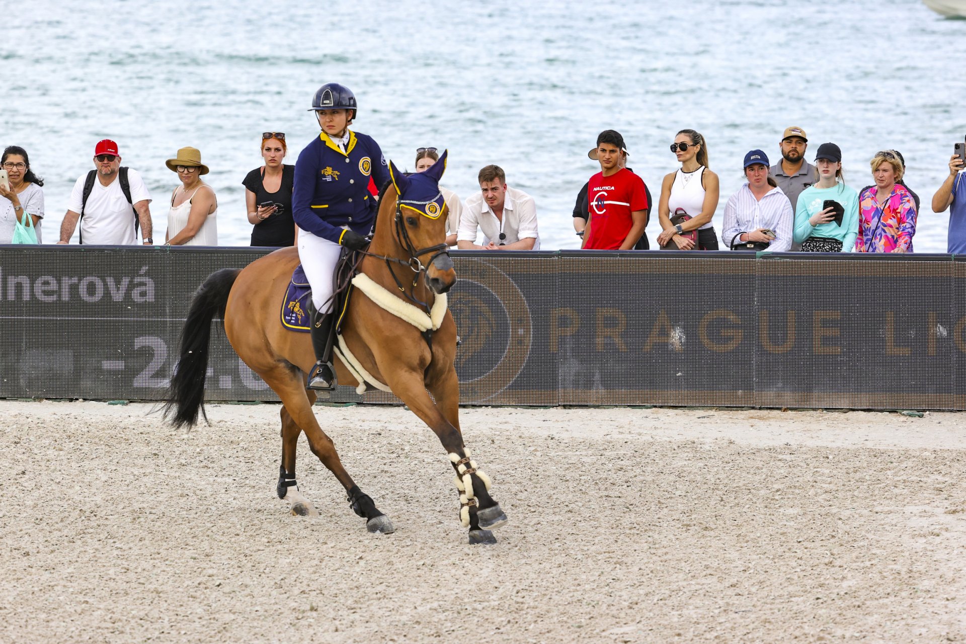 lgct-miami-11-160-kellnerova-anna-on-catch-me-if-you-can-old-cze-csi5-20230414-03sg2979.jpg