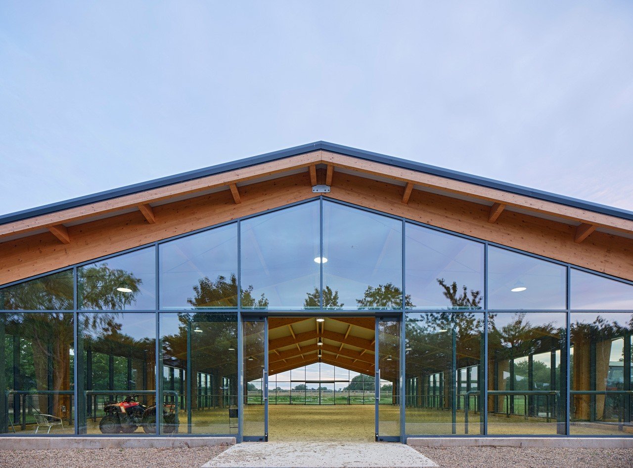 riding-arena-glulam-exterior.jpg