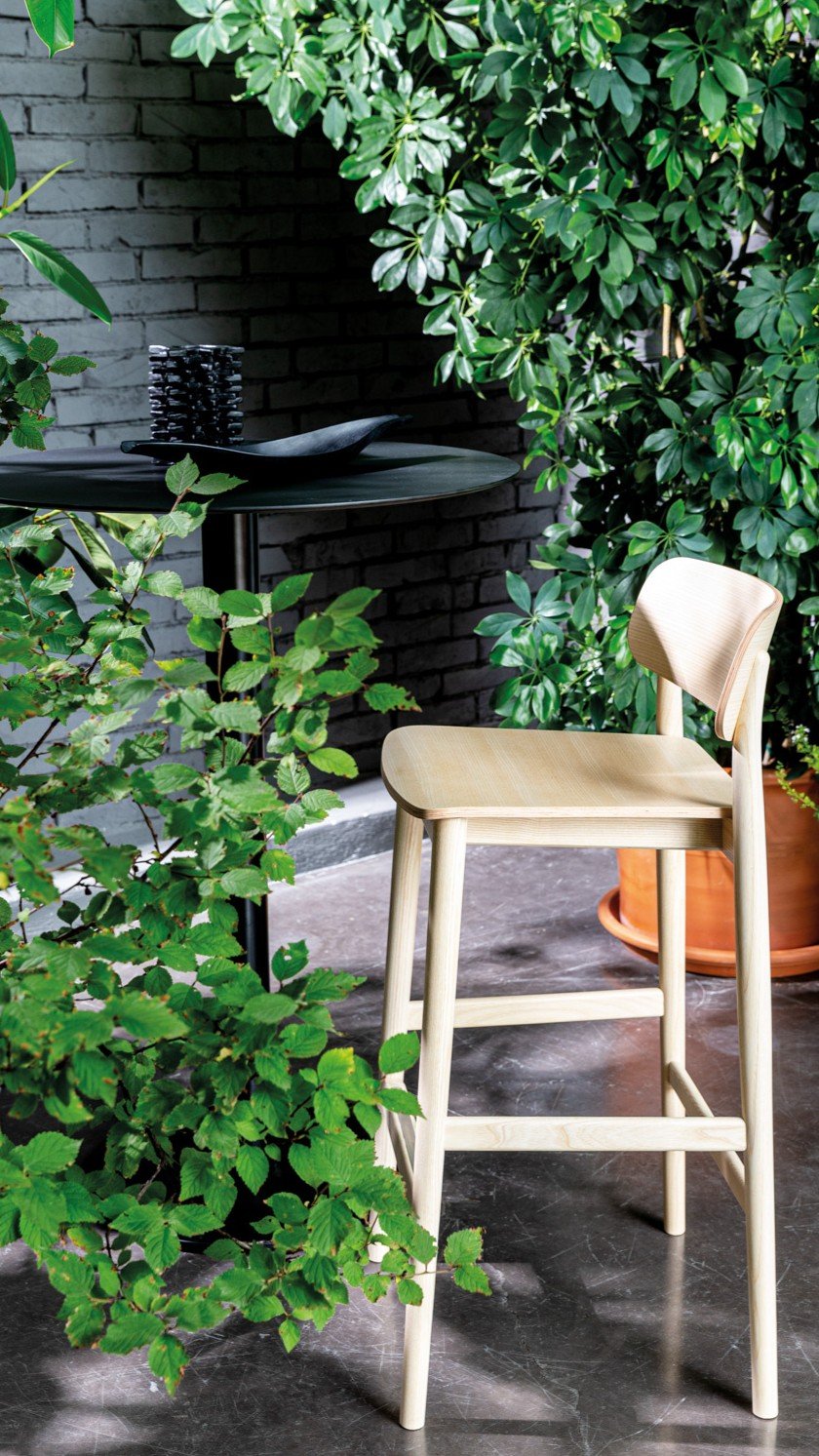 Grado bar stool